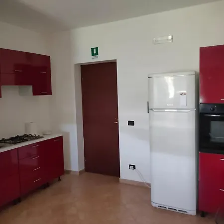 Sant'anna In Oliveta Biologica Con Vista Sullo Stretto Di Messina Camping *